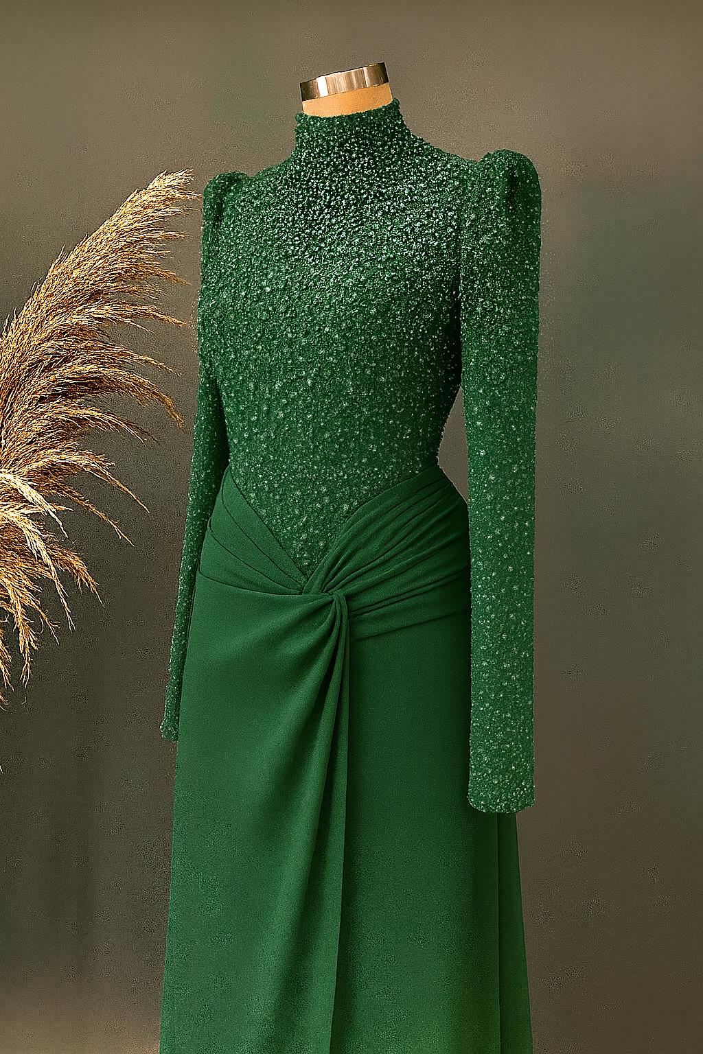 Elegant Hijab Evening Dress – Sparkling Green Islamic Formal Gown for Engagement