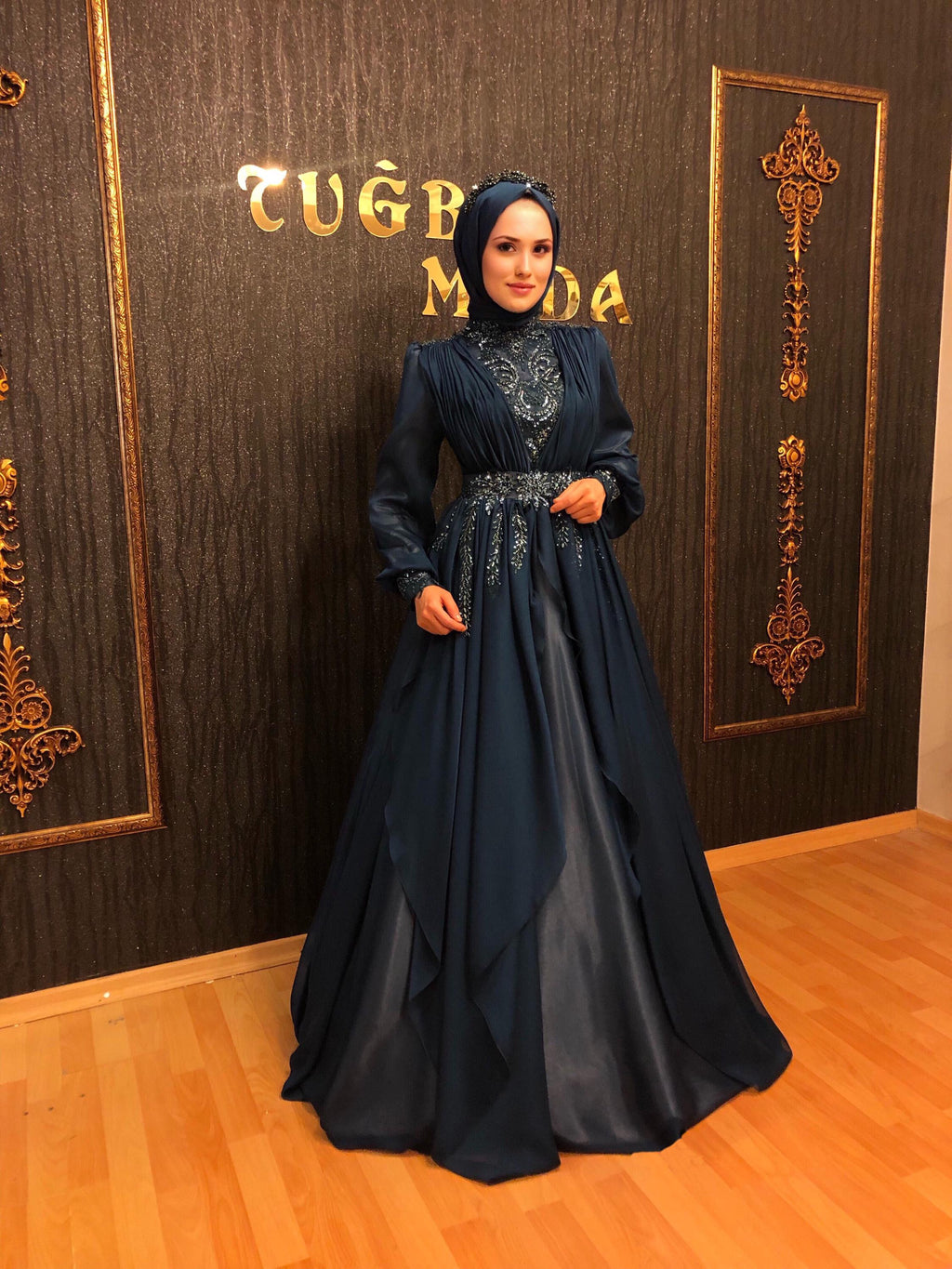 Handmade Bridal Sparkling Gown Dress for Wedding Engagement Henna Night Dress Blue Night Red Dress